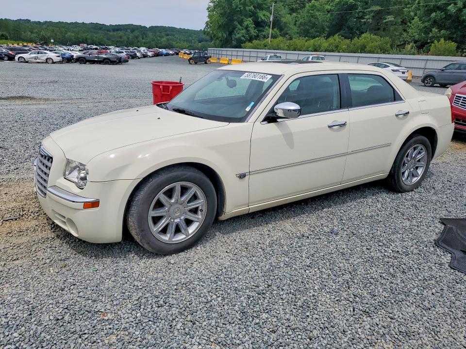 Auction sale of the 2006 Chrysler 300c, vin: 2C3KA63H66H165683, lot number: 58760166