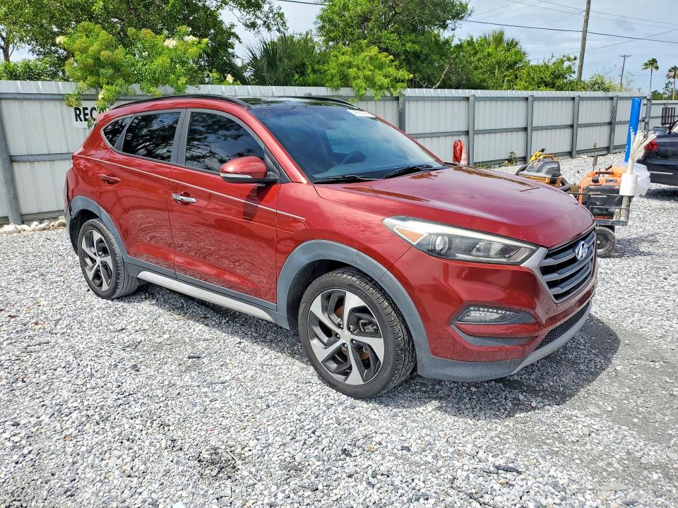 54560036 :رقم المزاد ، KM8J33A23JU819524 vin ، 2018 Hyundai Tucson مزاد بيع