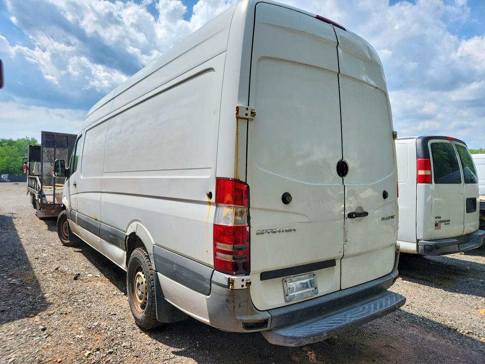 Продажа на аукционе авто 2015 Mercedes Benz Sprinter, vin: WD3PE8DC4F5972127, номер лота: 52272776