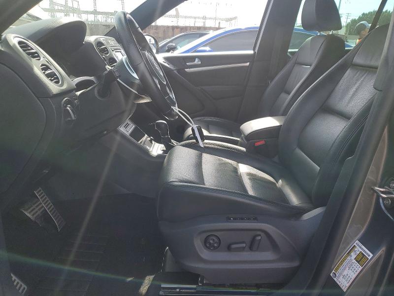 2014 Volkswagen Tiguan მანქანა იყიდება აუქციონზე, vin: WVGAV3AX7EW055399, აუქციონის ნომერი: 56173586