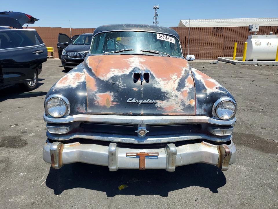58316816 :رقم المزاد ، 70134845 vin ، 1953 Chrysler Windsor مزاد بيع