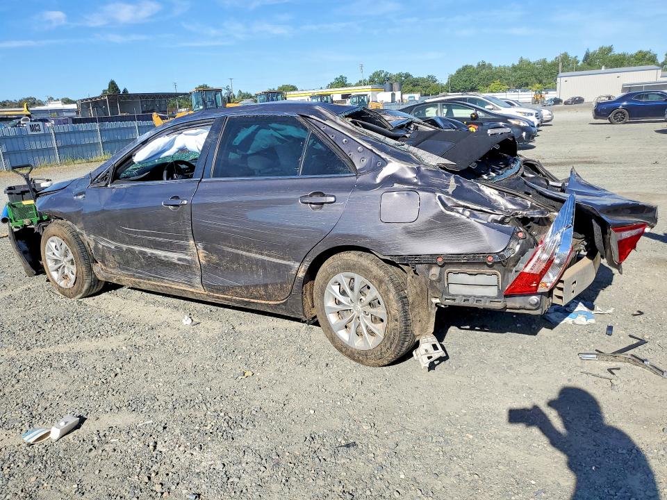 2016 Toyota Camry Hybrid მანქანა იყიდება აუქციონზე, vin: 4T1BD1FK7GU200819, აუქციონის ნომერი: 56739246