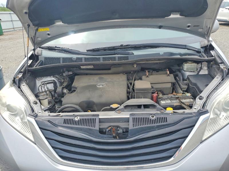 Продажа на аукционе авто 2012 Toyota Sienna, vin: 5TDKK3DCXCS271559, номер лота: 58015056