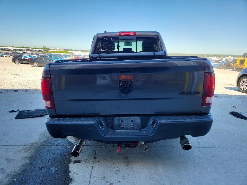 56839956 :رقم المزاد ، 1C6RR7GT9KS716903 vin ، 2019 Ram 1500 Classic مزاد بيع