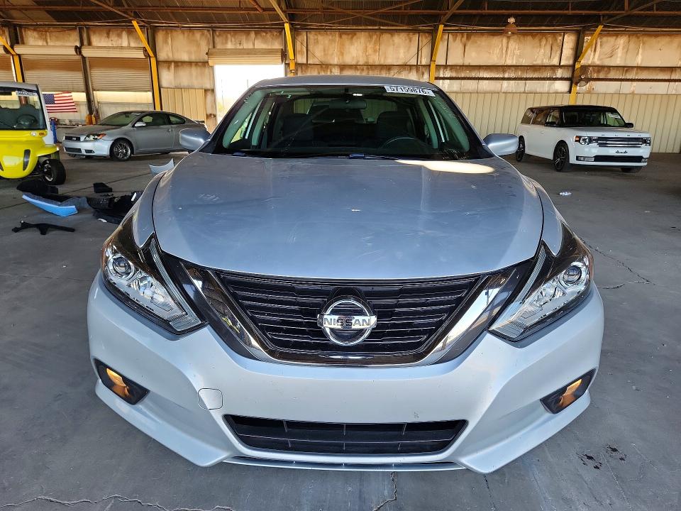 2016 Nissan Altima მანქანა იყიდება აუქციონზე, vin: 1N4AL3AP1GC277702, აუქციონის ნომერი: 57159876