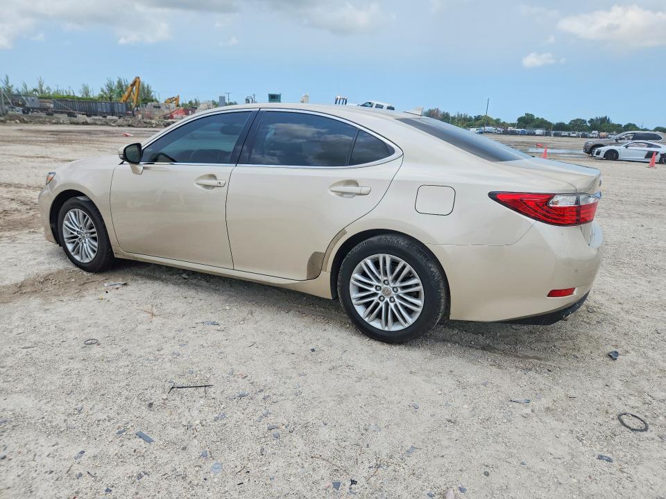57697406 :رقم المزاد ، JTHBK1GG6D2020550 vin ، 2013 Lexus Es مزاد بيع