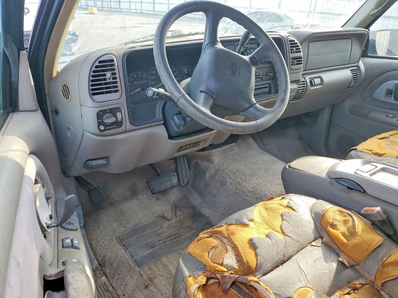 Продажа на аукционе авто 1998 Chevrolet Tahoe, vin: 3GNEK18R0WG124791, номер лота: 51993646