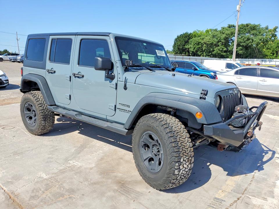 56582676 :رقم المزاد ، 1C4BJWDG3EL261046 vin ، 2014 Jeep Wrangler Unlimited مزاد بيع