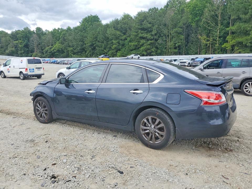 2015 Nissan Altima მანქანა იყიდება აუქციონზე, vin: 1N4AL3AP4FN905870, აუქციონის ნომერი: 57874676