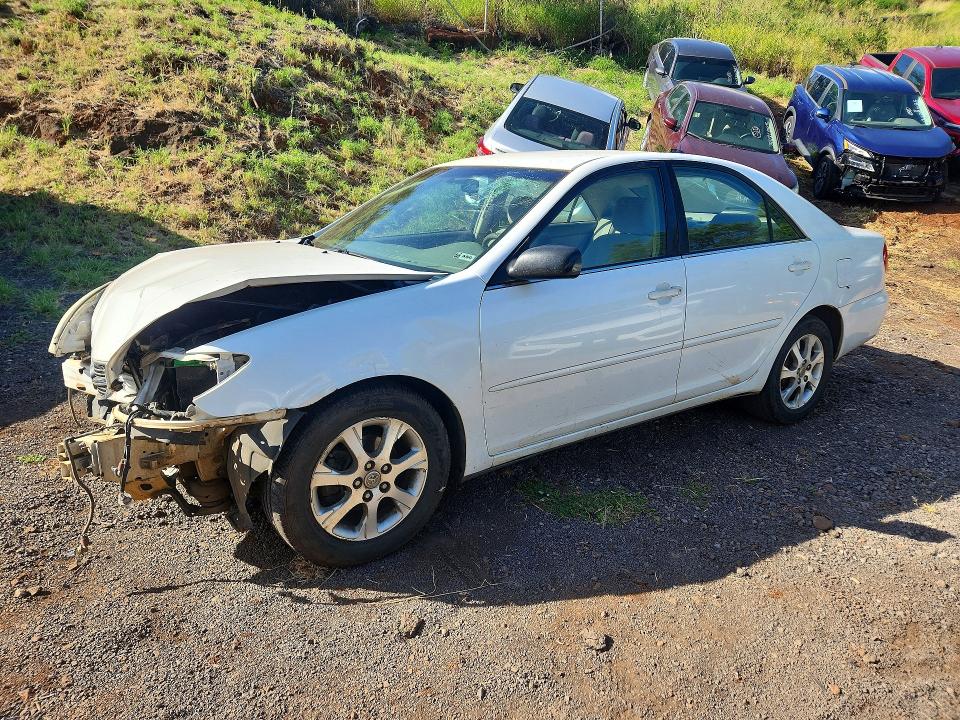 2004 Toyota Camry მანქანა იყიდება აუქციონზე, vin: JTDBE30K240275789, აუქციონის ნომერი: 56322476