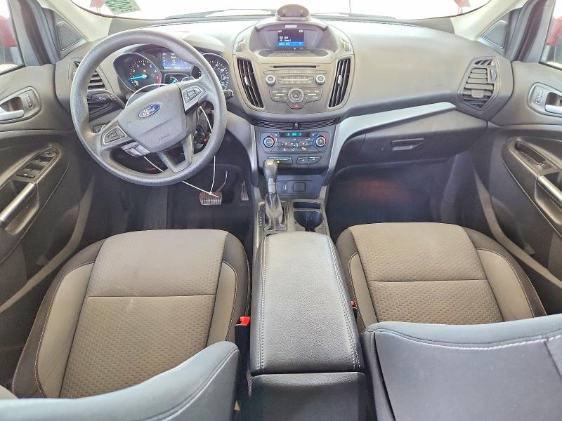 57011606 :رقم المزاد ، 1FMCU0G94HUE33987 vin ، 2017 Ford Escape مزاد بيع