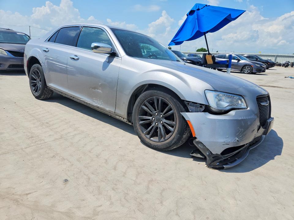 55474256 :رقم المزاد ، 2C3CCAEG8GH127914 vin ، 2016 Chrysler 300c مزاد بيع