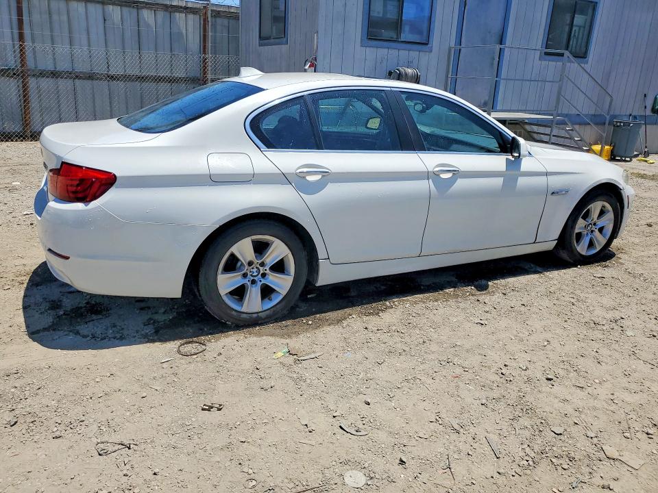2013 Bmw 528 მანქანა იყიდება აუქციონზე, vin: WBAXG5C58DDY30977, აუქციონის ნომერი: 57346796