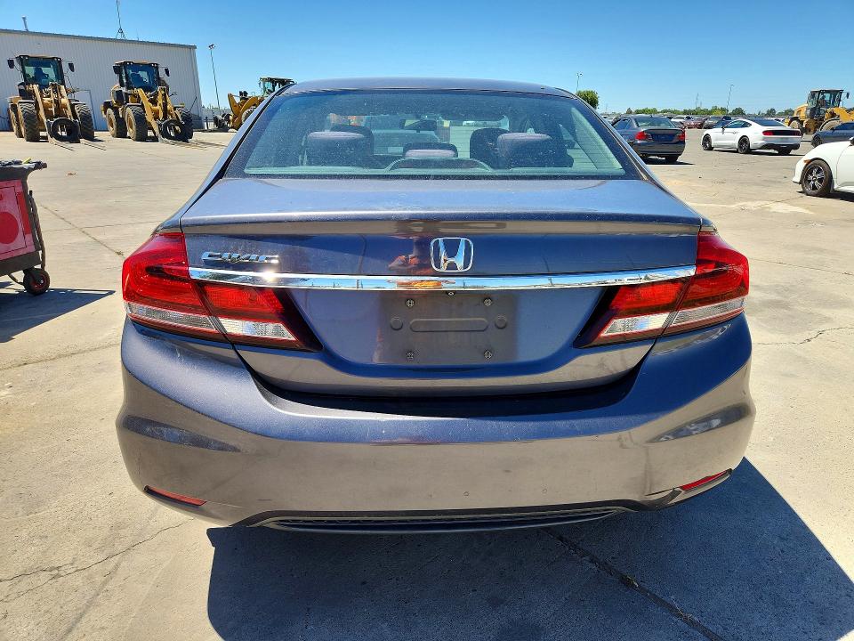 Aukcja sprzedaży 2015 Honda Civic, vin: 2HGFB2F57FH535335, numer aukcji: 57072376