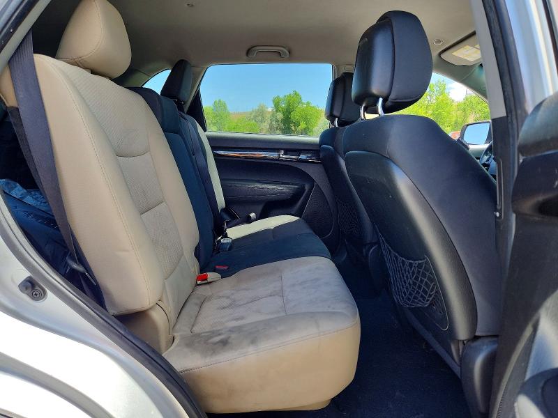 2011 Kia Sorento მანქანა იყიდება აუქციონზე, vin: 5XYKTDA22BG078025, აუქციონის ნომერი: 56634826