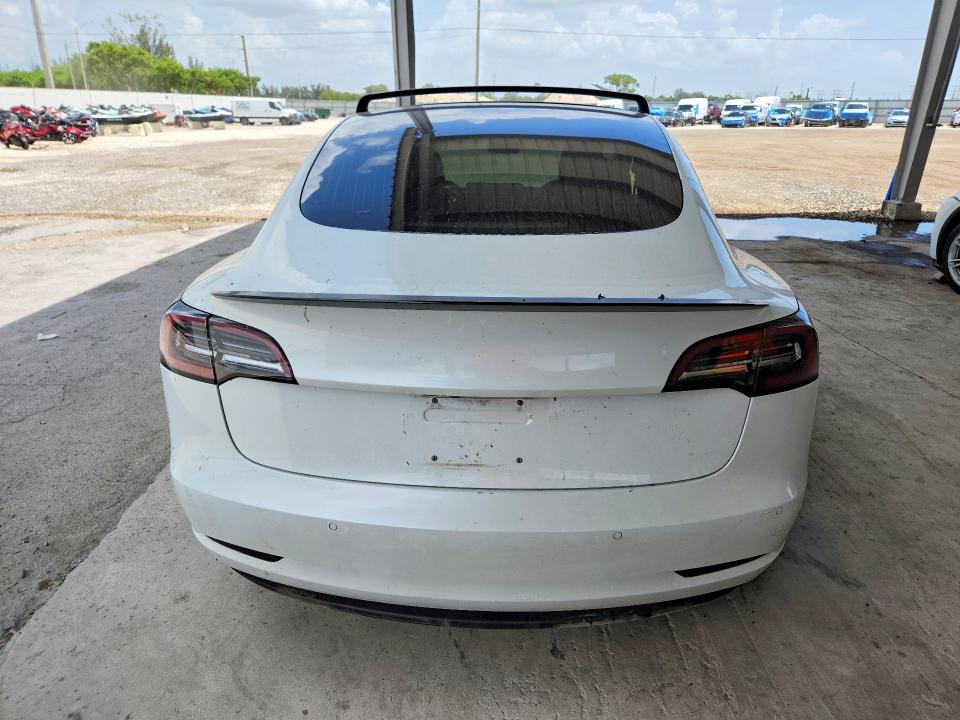 2018 Tesla Model 3 მანქანა იყიდება აუქციონზე, vin: 5YJ3E1EA1JF161675, აუქციონის ნომერი: 57946306