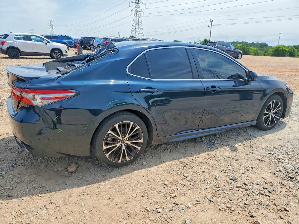 Продажа на аукционе авто 2018 Toyota Camry, vin: 4T1B11HK7JU544096, номер лота: 58804656