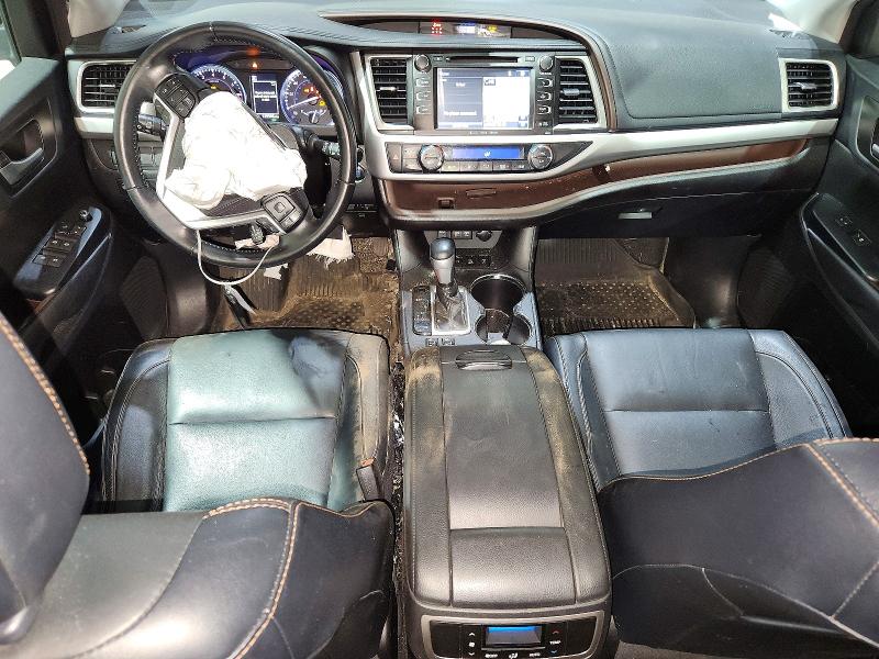Продаж на аукціоні авто 2018 Toyota Highlander, vin: 5TDJZRFH8JS562206, номер лоту: 56228676