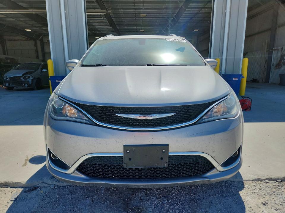 Продаж на аукціоні авто 2017 Chrysler Pacifica, vin: 2C4RC1BG9HR815992, номер лоту: 57349136