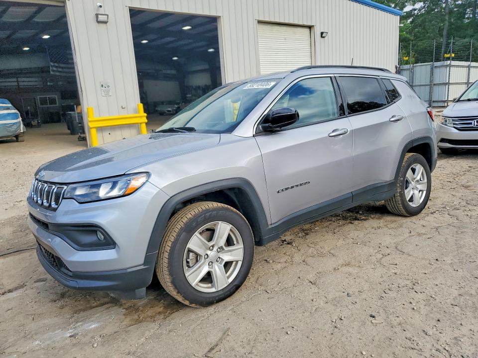 2022 Jeep Compass მანქანა იყიდება აუქციონზე, vin: 3C4NJDBB7NT180645, აუქციონის ნომერი: 58210406