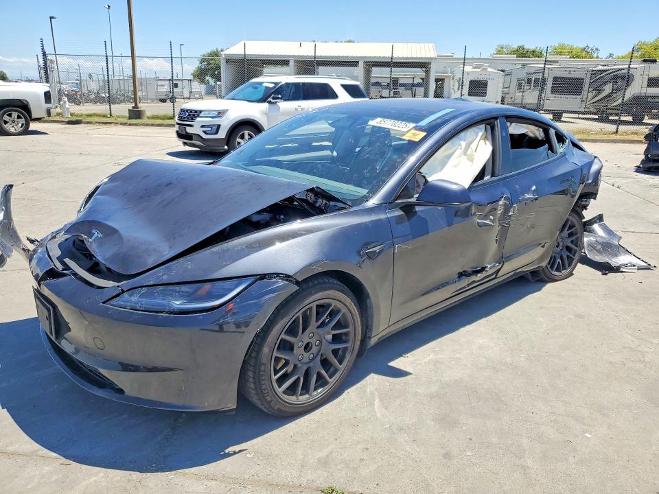 Продажа на аукционе авто 2025 Tesla Model 3, vin: 5YJ3E1EA6SF058396, номер лота: 85770225