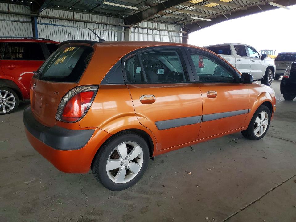 57968786 :رقم المزاد ، KNADE163476207196 vin ، 2007 Kia Rio مزاد بيع