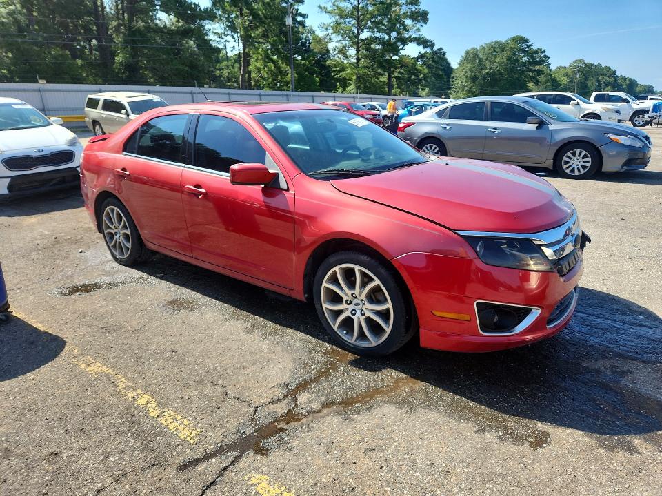58486016 :رقم المزاد ، 3FAHP0HG3AR338760 vin ، 2010 Ford Fusion مزاد بيع