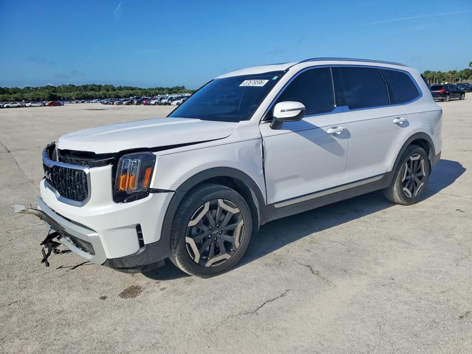 Продажа на аукционе авто 2024 Kia Telluride, vin: 5XYP34GC4RG534381, номер лота: 57679596