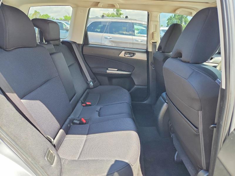 56825636 :رقم المزاد ، JF2SHADC5DH445905 vin ، 2013 Subaru Forester مزاد بيع