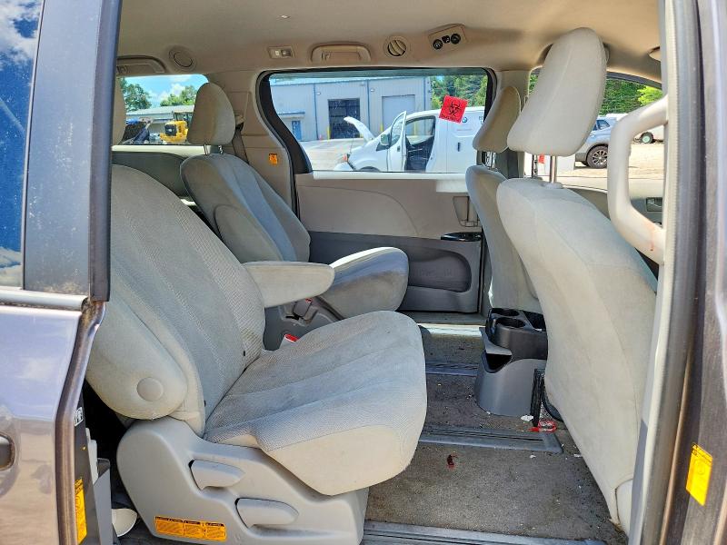 2013 Toyota Sienna მანქანა იყიდება აუქციონზე, vin: 5TDZK3DCXDS365568, აუქციონის ნომერი: 58891246