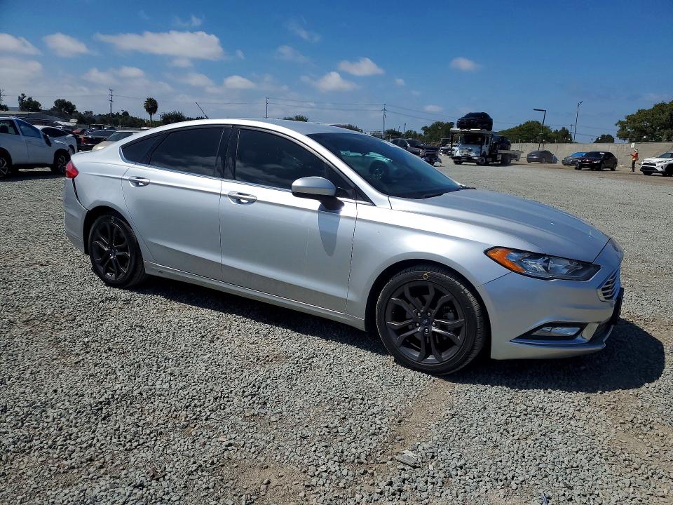 Продажа на аукционе авто 2018 Ford Fusion, vin: 3FA6P0HD7JR231692, номер лота: 57255426