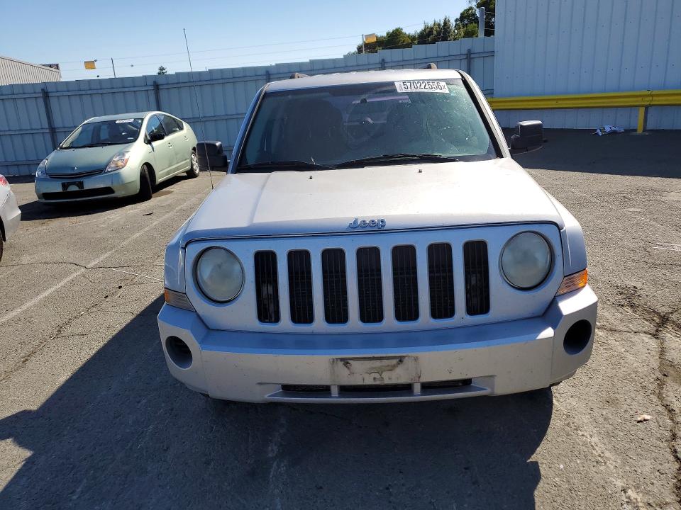 2010 Jeep Patriot მანქანა იყიდება აუქციონზე, vin: 1J4NT2GB8AD660050, აუქციონის ნომერი: 57022556