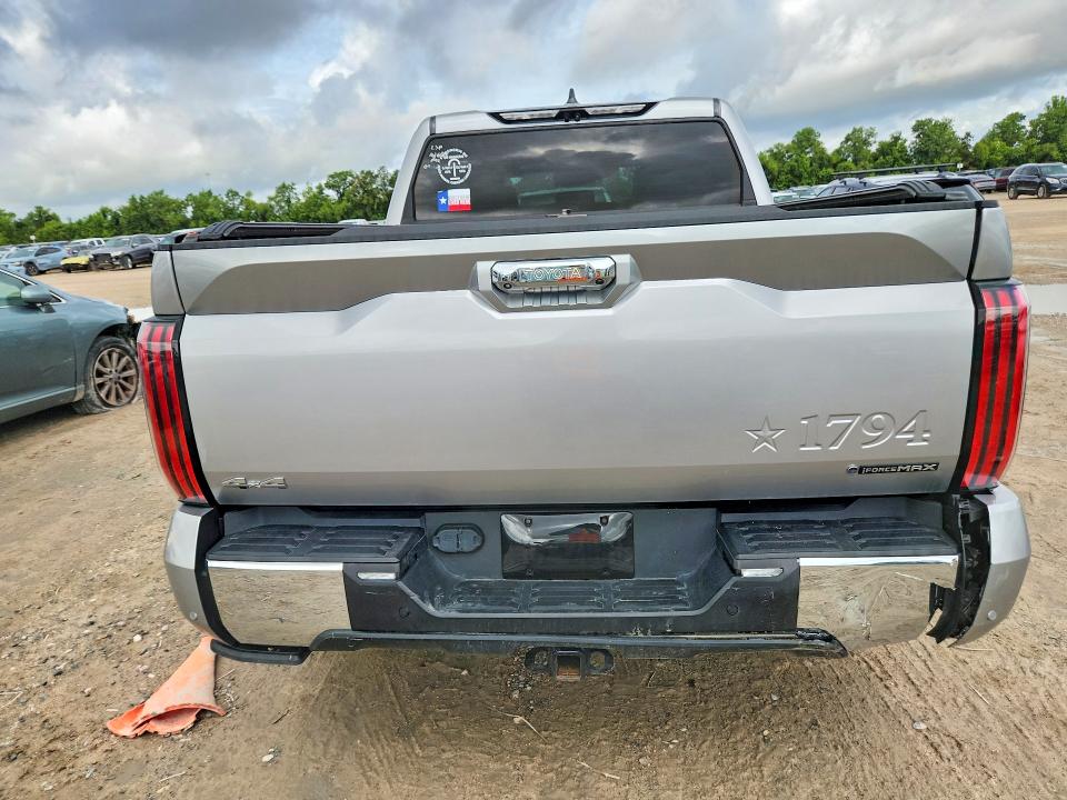53920576 :رقم المزاد ، 5TFMC5DB8SX091367 vin ، 2025 Toyota Tundra مزاد بيع