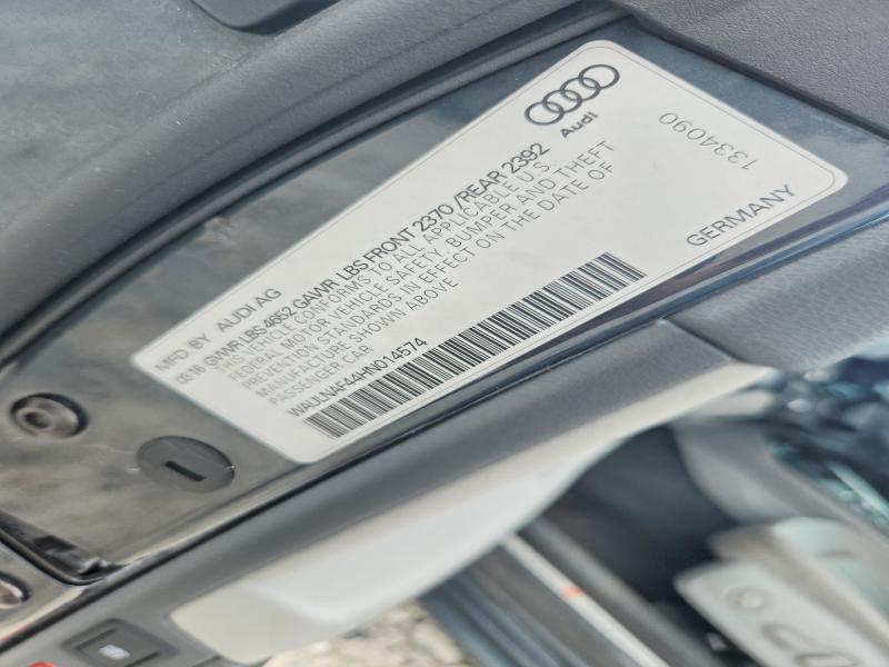 Продаж на аукціоні авто 2017 Audi A4, vin: WAULNAF44HN014574, номер лоту: 55708236