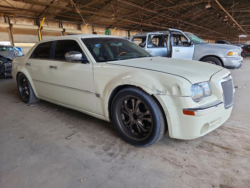 Продажа на аукционе авто 2005 Chrysler 300c, vin: 2C3JA63H85H616509, номер лота: 57013156