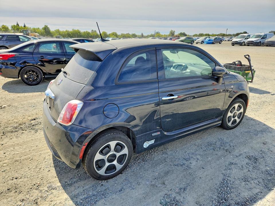 2016 Fiat 500 მანქანა იყიდება აუქციონზე, vin: 3C3CFFGE4GT193111, აუქციონის ნომერი: 59360806