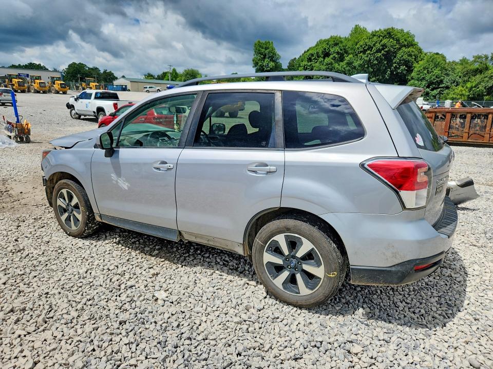 2017 Subaru Forester მანქანა იყიდება აუქციონზე, vin: JF2SJAGC6HH437186, აუქციონის ნომერი: 58063846