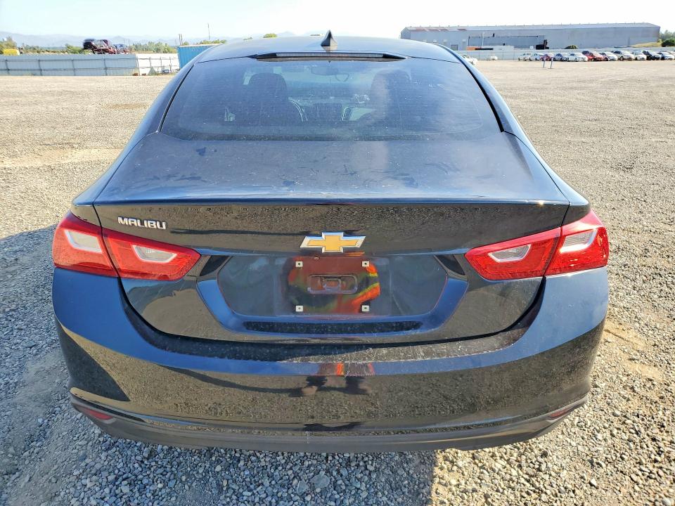 Продажа на аукционе авто 2018 Chevrolet Malibu, vin: 1G1ZC5ST5JF157999, номер лота: 57876476