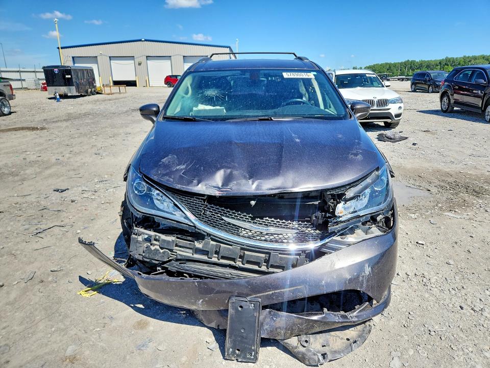 2018 Chrysler Pacifica მანქანა იყიდება აუქციონზე, vin: 2C4RC1BG2JR211268, აუქციონის ნომერი: 57890016
