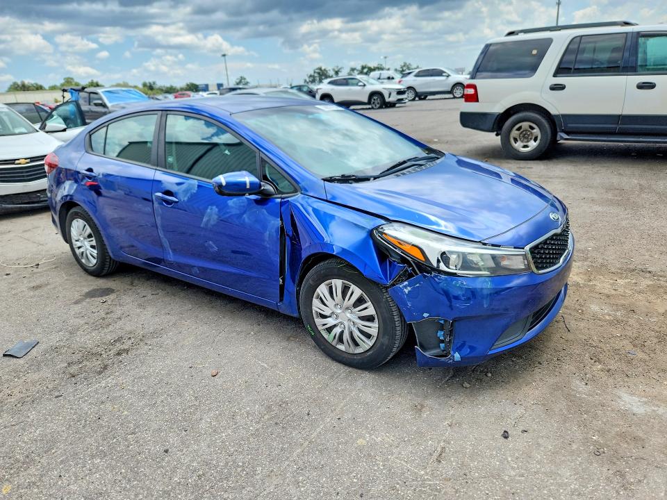 Продажа на аукционе авто 2017 Kia Forte, vin: 3KPFK4A7XHE053606, номер лота: 58937256
