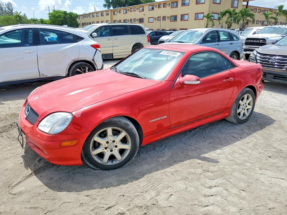 Auction sale of the 2004 Mercedes-benz Slk, vin: WDBKK49F54F305447, lot number: 57402896