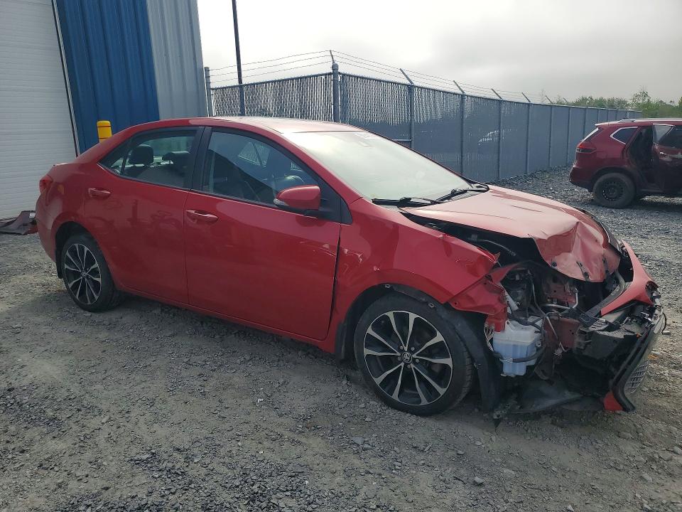 56945536 :رقم المزاد ، 2T1BURHE0HC857812 vin ، 2017 Toyota Corolla مزاد بيع