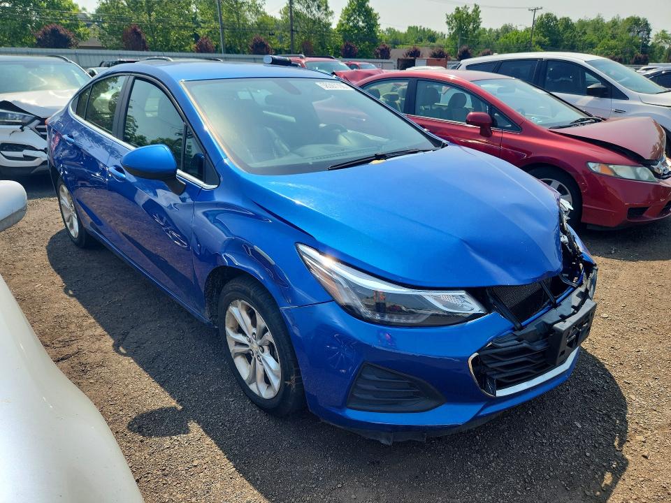 Продаж на аукціоні авто 2019 Chevrolet Cruze, vin: 1G1BE5SM4K7132558, номер лоту: 58397706