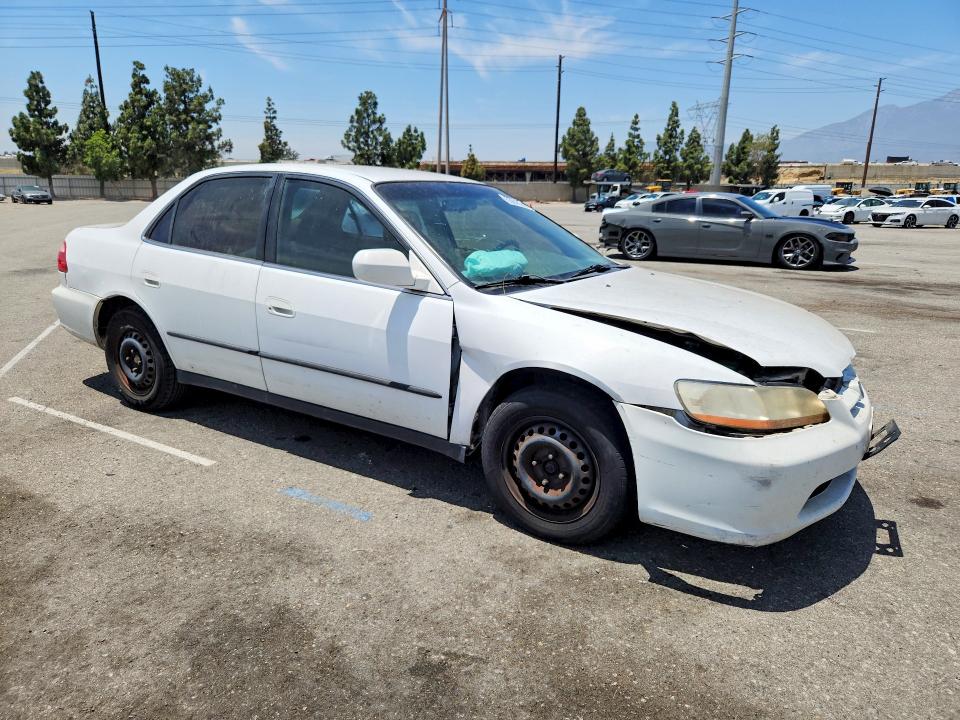 Продажа на аукционе авто 1999 Honda Accord, vin: 1HGCG5548XA152373, номер лота: 55843746
