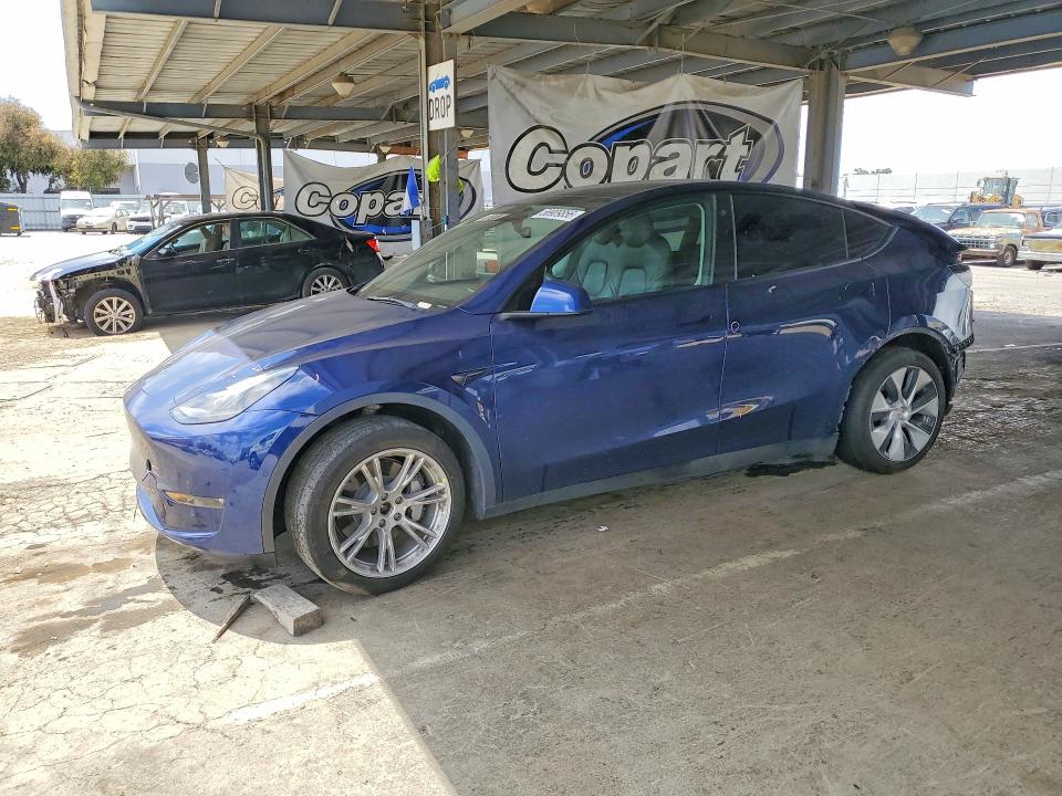 2022 Tesla Model Y მანქანა იყიდება აუქციონზე, vin: 7SAYGAEE9NF559390, აუქციონის ნომერი: 58909856