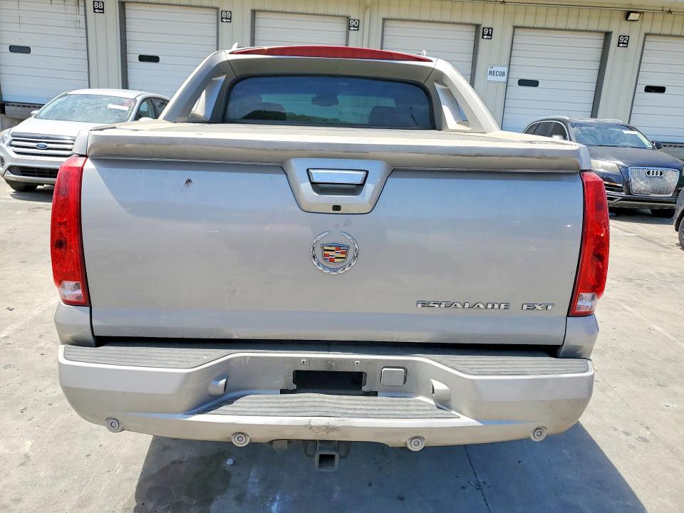 2007 Cadillac Escalade მანქანა იყიდება აუქციონზე, vin: 3GYFK62827G274066, აუქციონის ნომერი: 56542396