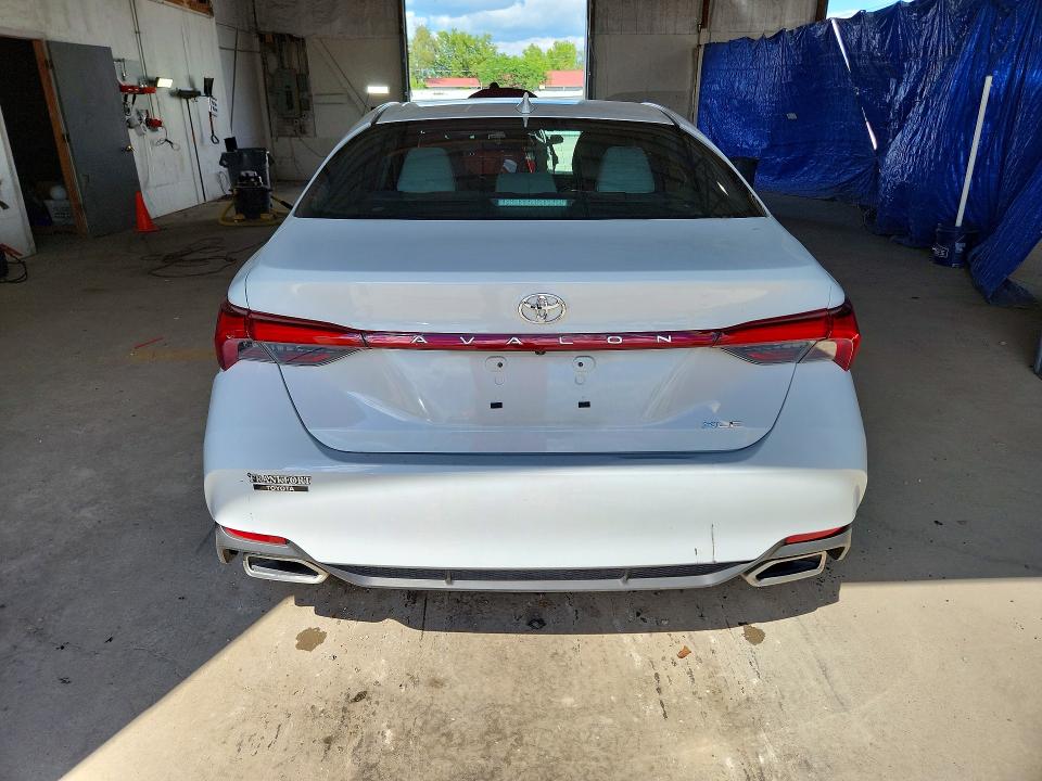 Продажа на аукционе авто 2022 Toyota Avalon, vin: 4T1AZ1FB5NU076656, номер лота: 58520036