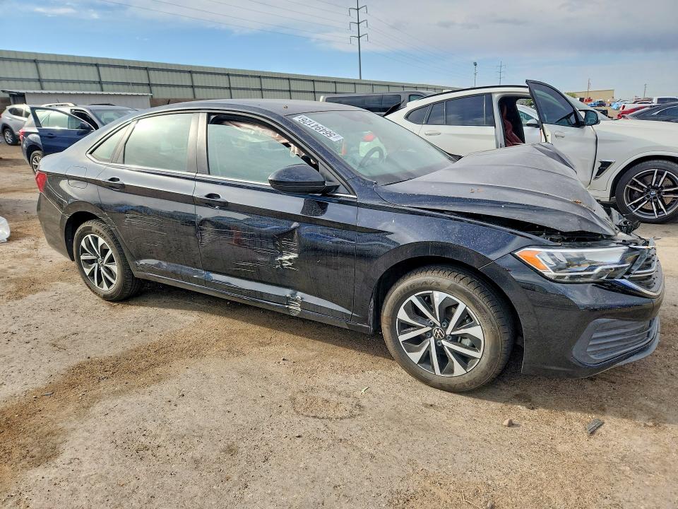 56494126 :رقم المزاد ، 3VWCM7BU6NM023732 vin ، 2022 Volkswagen Jetta مزاد بيع