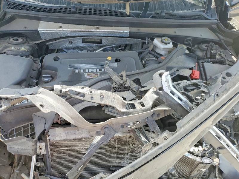 58569946 :رقم المزاد ، 1GYFZER40NF166648 vin ، 2022 Cadillac Xt4 مزاد بيع