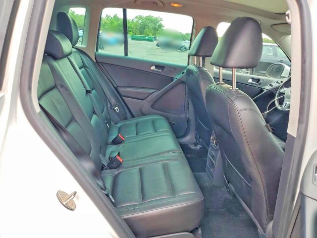 Продажа на аукционе авто 2016 Volkswagen Tiguan, vin: WVGAV7AX1GW610972, номер лота: 56869536
